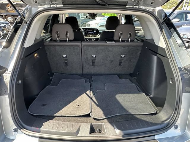 Used 2025 Chevrolet TrailBlazer LT AWD/4WD image 22