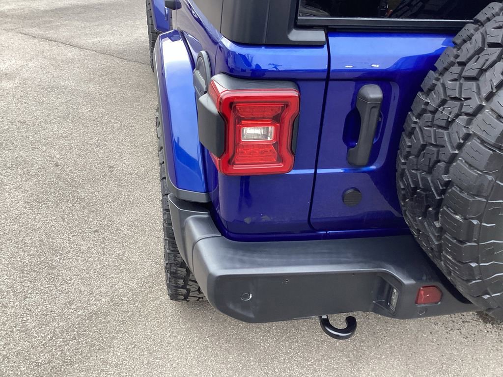 Used 2018 Jeep Wrangler Unlimited Sahara image 31