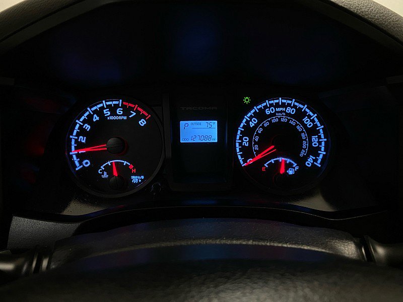 Used 2017 Toyota Tacoma SR w/ Tow Package image 17