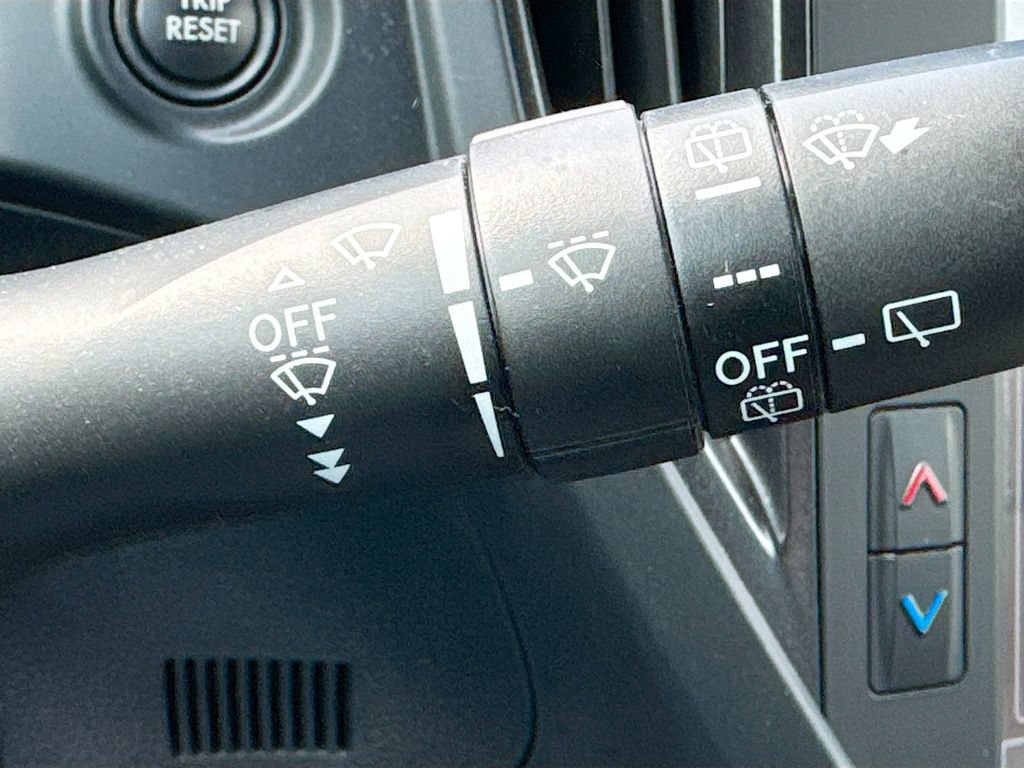 Certified 2025 Subaru Forester AWD/4WD image 15