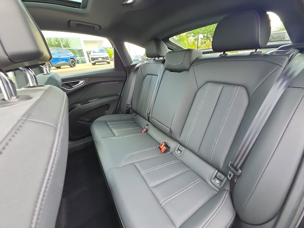 Used 2023 Audi Q4 e-tron Premium Plus w/ Premium Plus AWD/4WD image 20