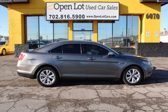 Used 2012 Ford Taurus SEL FWD image 4