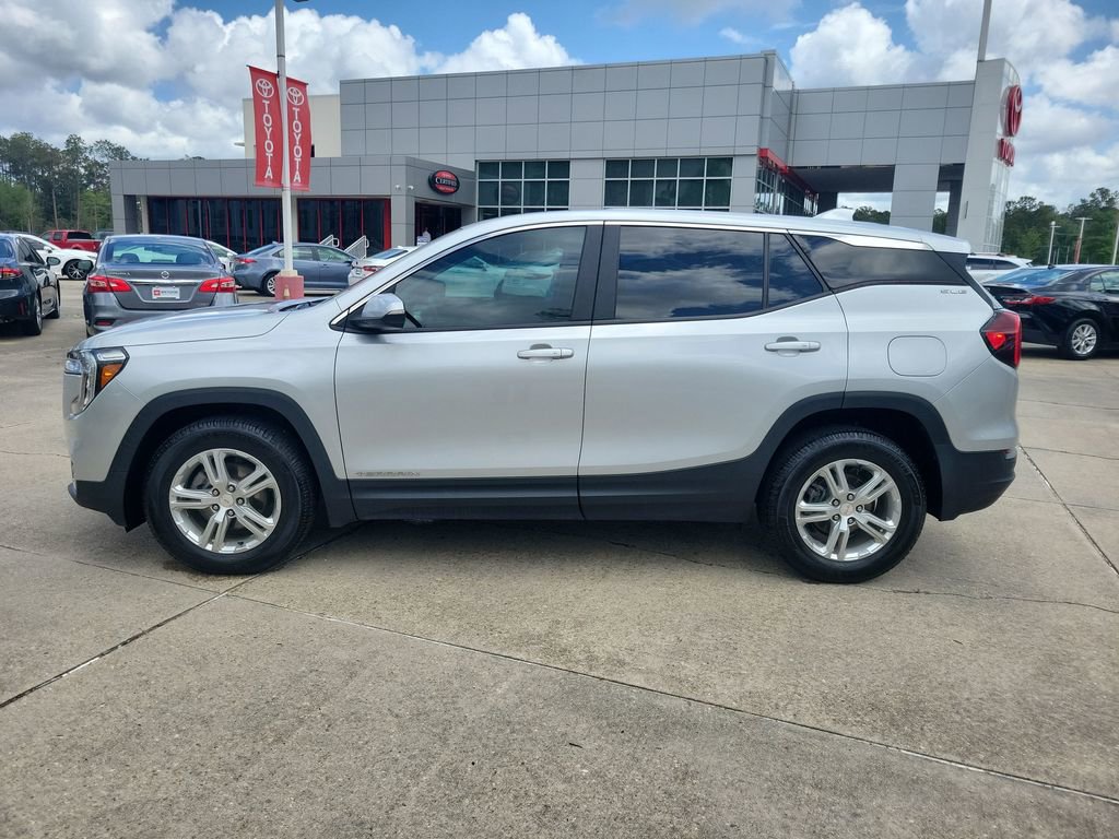 Used 2022 GMC Terrain SLE video 2