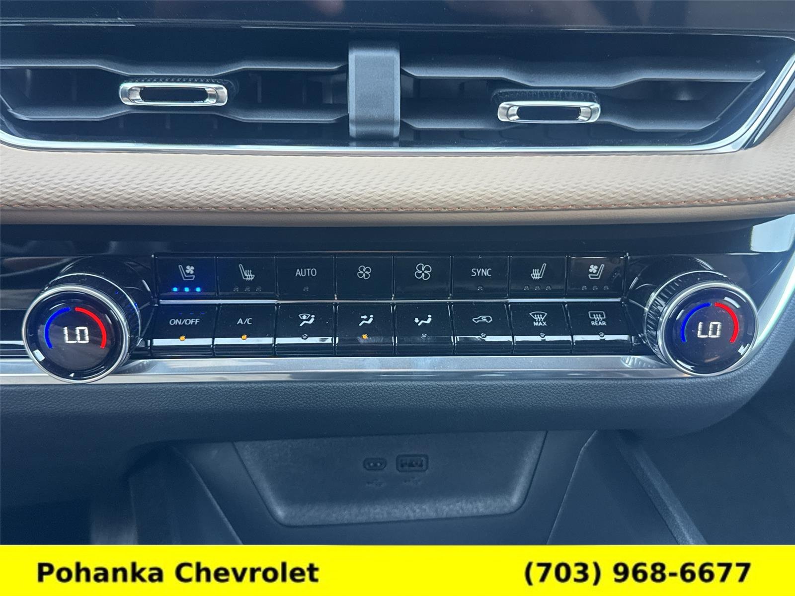 New 2027 Chevrolet Equinox ACTIV w/ Convenience Package III AWD/4WD image 18
