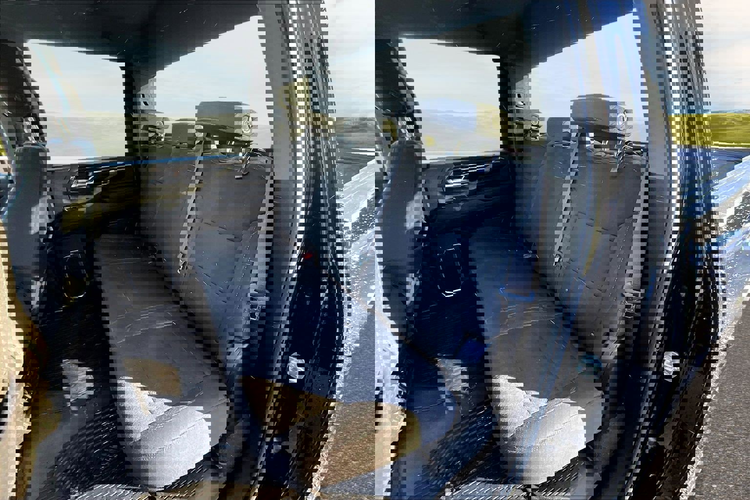 Used 2024 Chevrolet Silverado 2500 LT w/ Convenience Package image 23