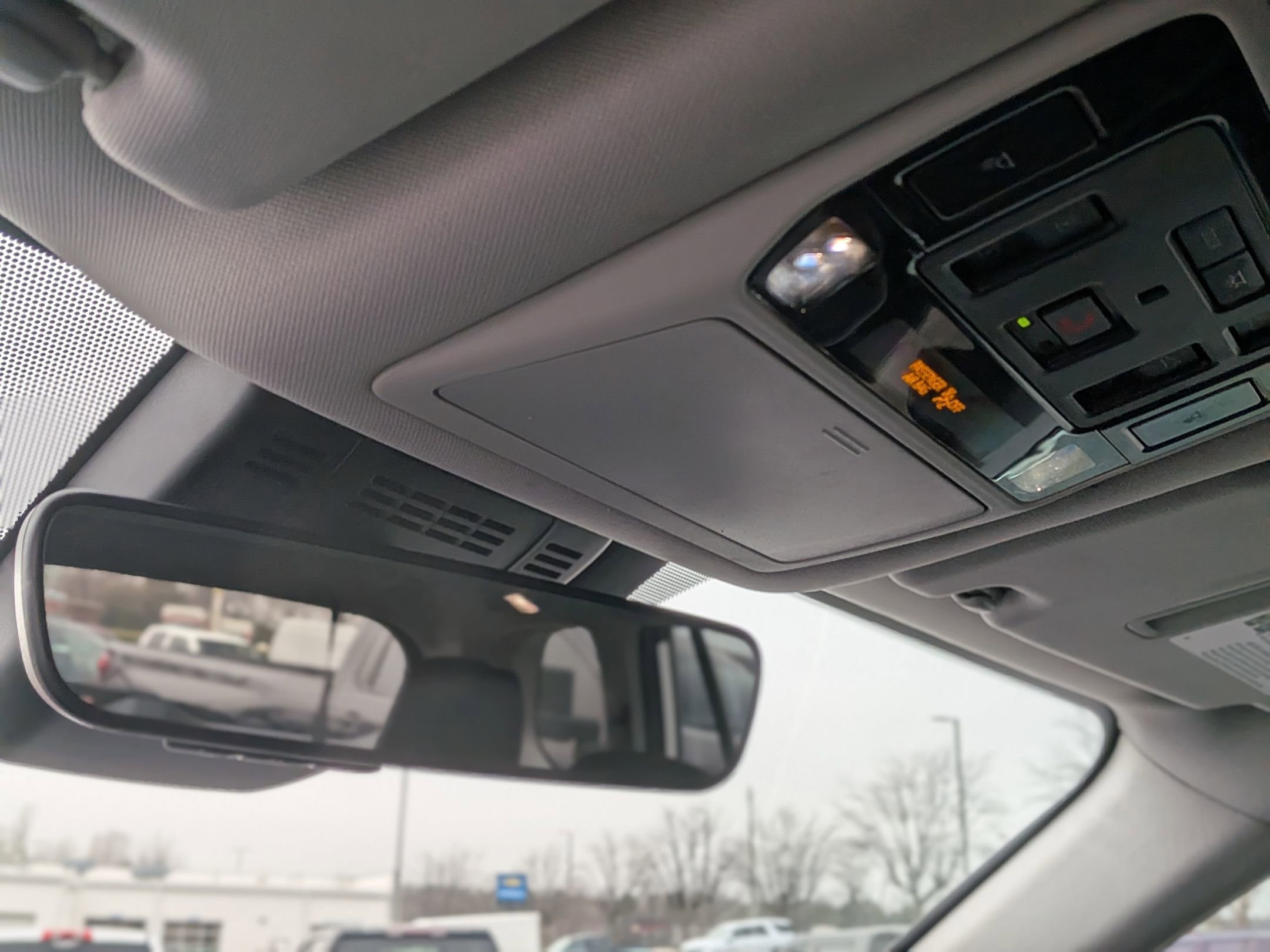 Used 2024 Toyota Grand Highlander Limited image 31