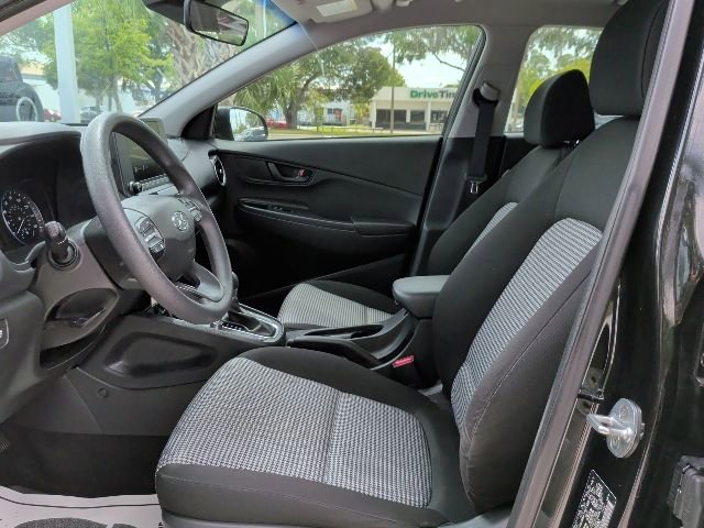 Used 2022 Hyundai Kona SE FWD image 16