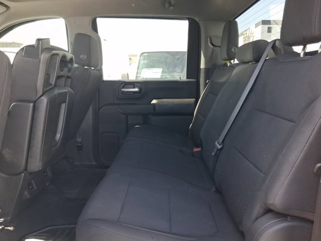 Used 2022 Chevrolet Silverado 2500 Custom w/ Custom Convenience Package AWD/4WD image 6