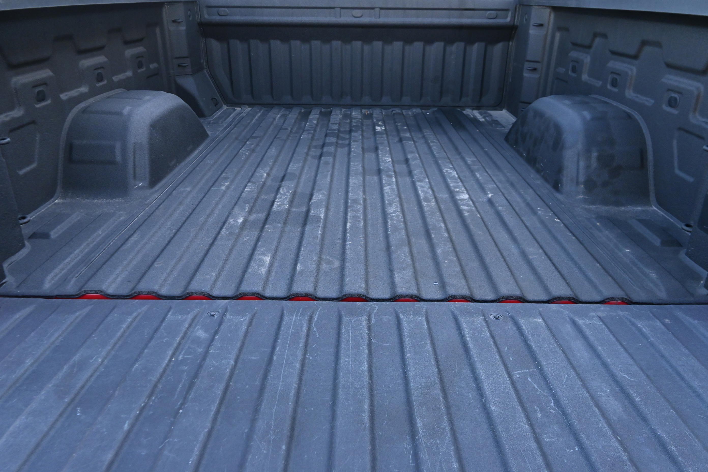 Used 2023 GMC Sierra 1500 Pro w/ Pro Value Package image 32