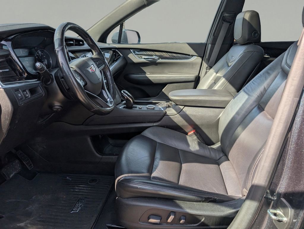 Used 2020 Cadillac XT6 Premium Luxury image 18