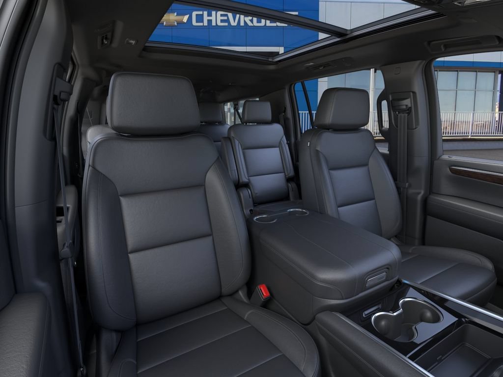 New 2026 Chevrolet Suburban Z71 w/ Z71 Off-Road Package AWD/4WD image 16