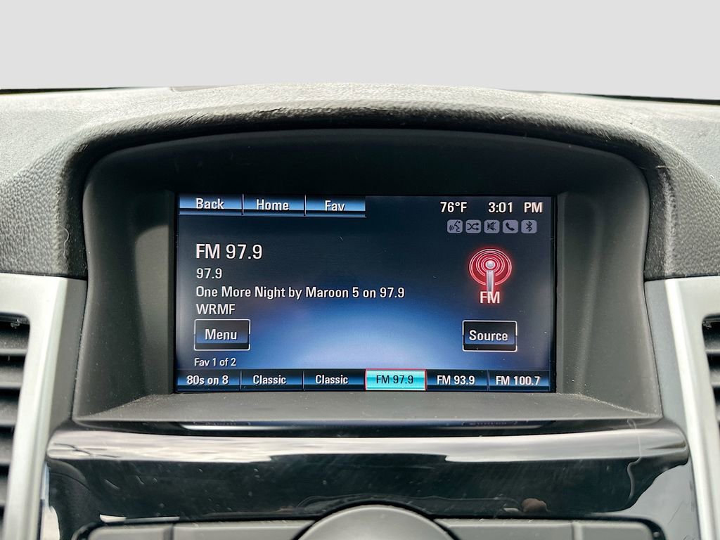 Used 2016 Chevrolet Cruze LT image 18