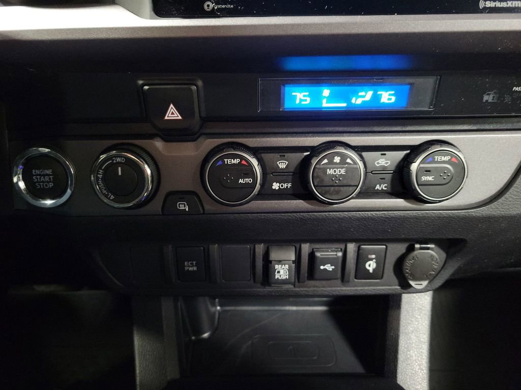 Used 2023 Toyota Tacoma TRD Off-Road image 17