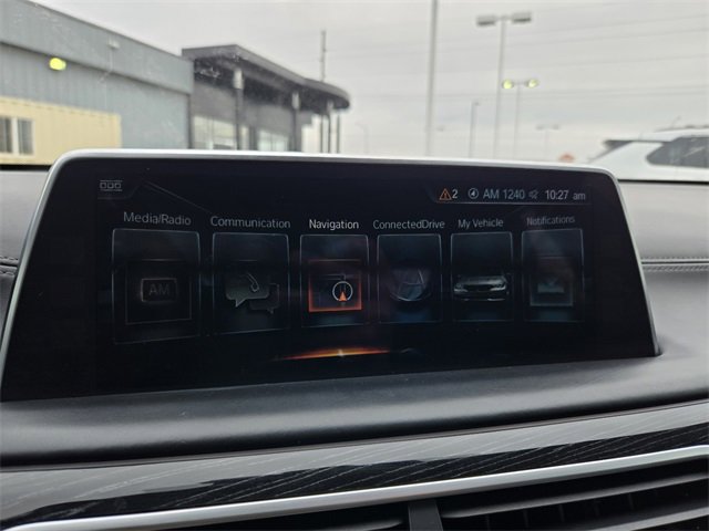 Used 2017 BMW 740i xDrive 740i xDrive image 27