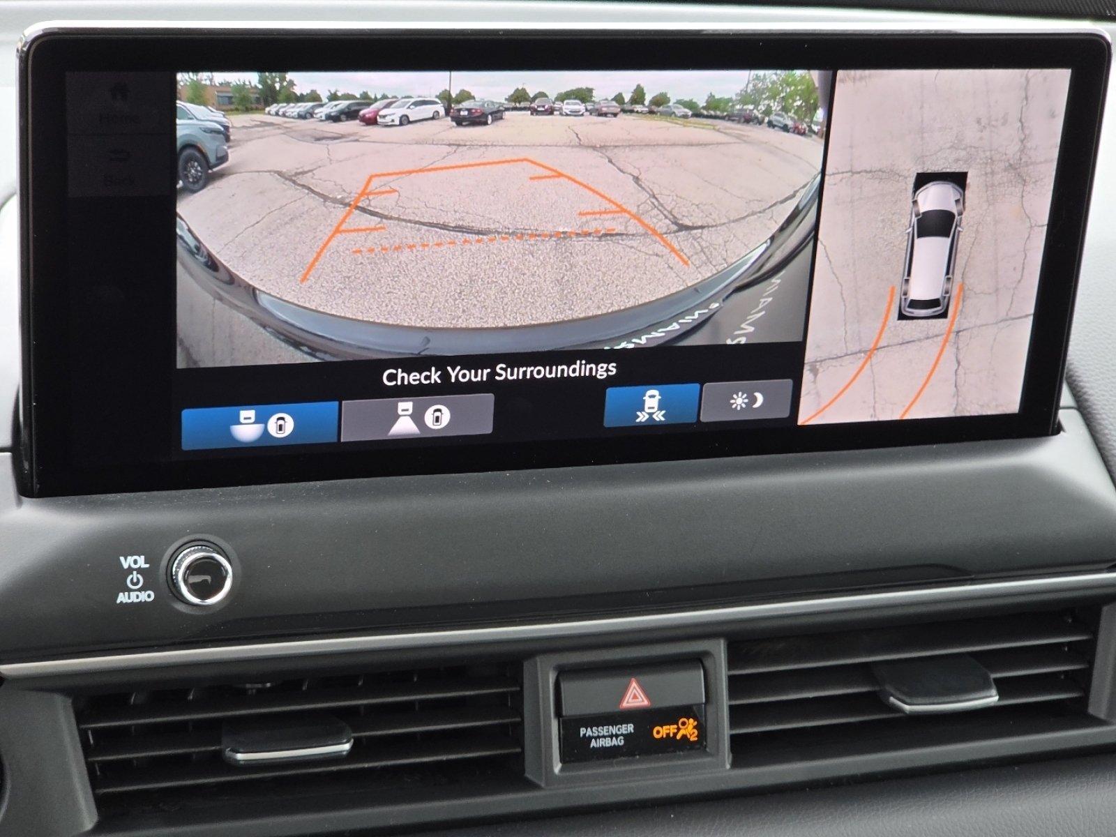 New 2026 Honda Pilot Touring image 12