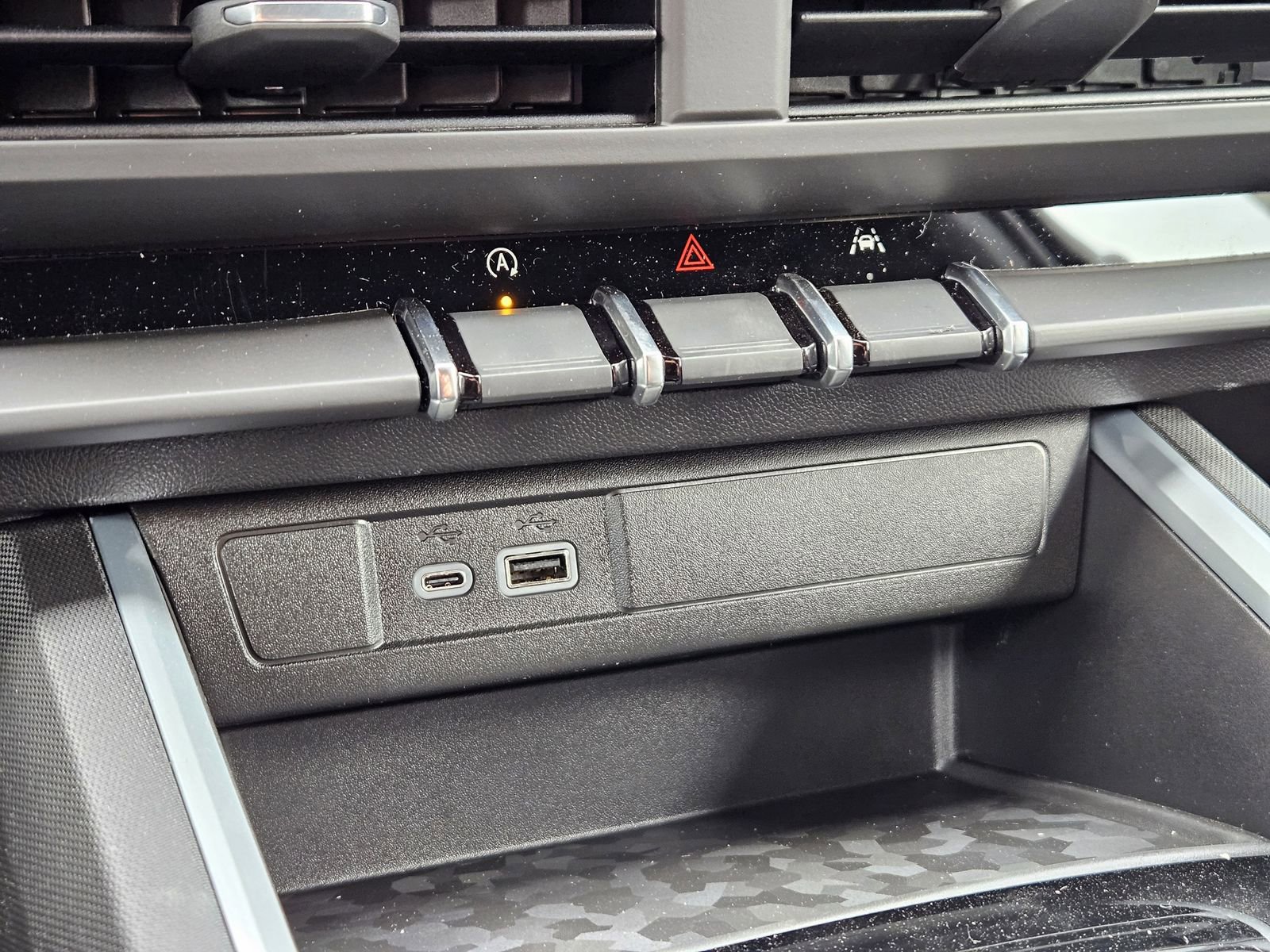 New 2026 Chevrolet Colorado Trail Boss image 21