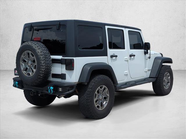 Used 2017 Jeep Wrangler Unlimited Rubicon w/ Cold Weather Group AWD/4WD image 5