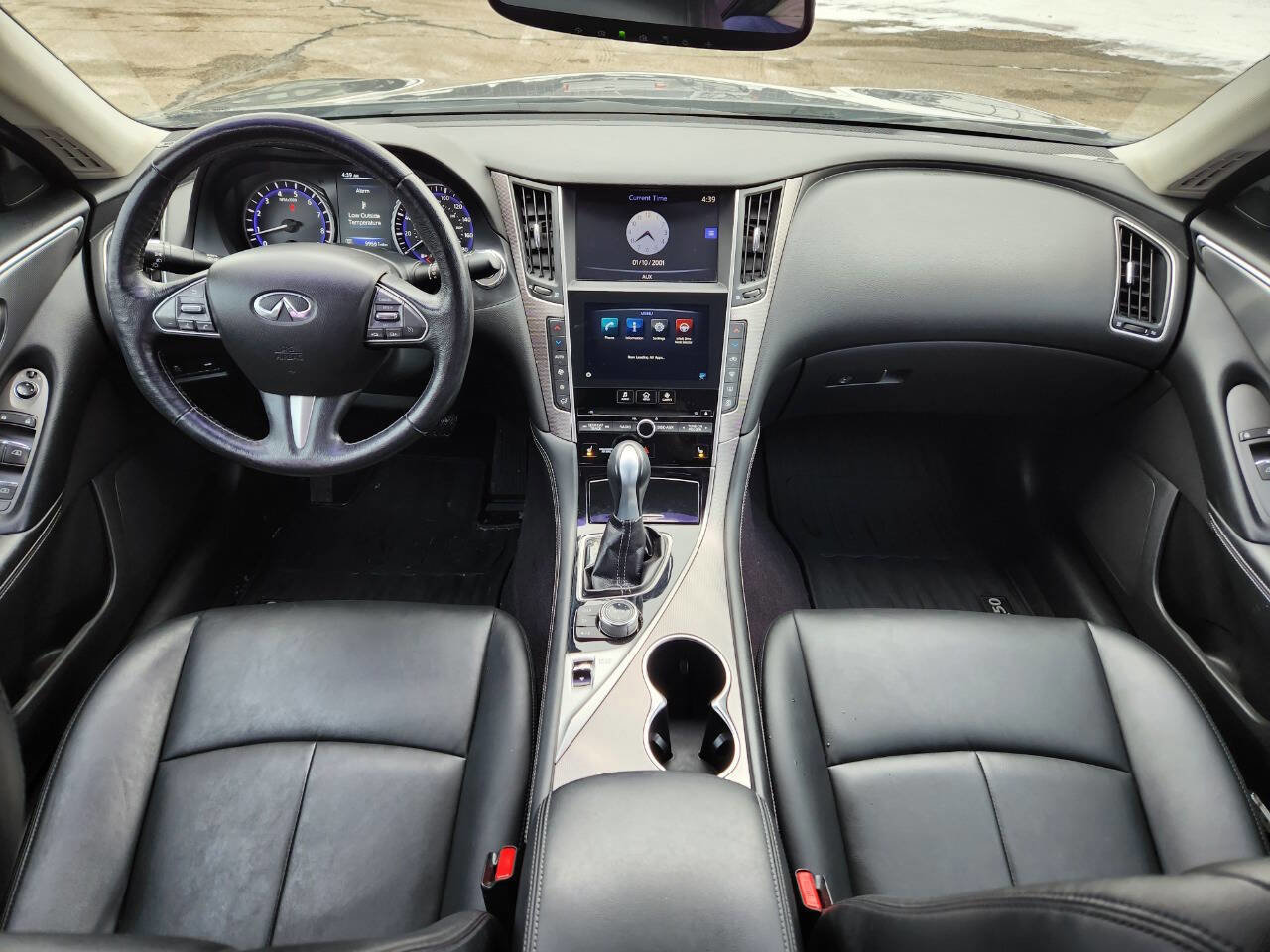 Used 2015 INFINITI Q50 Premium image 3