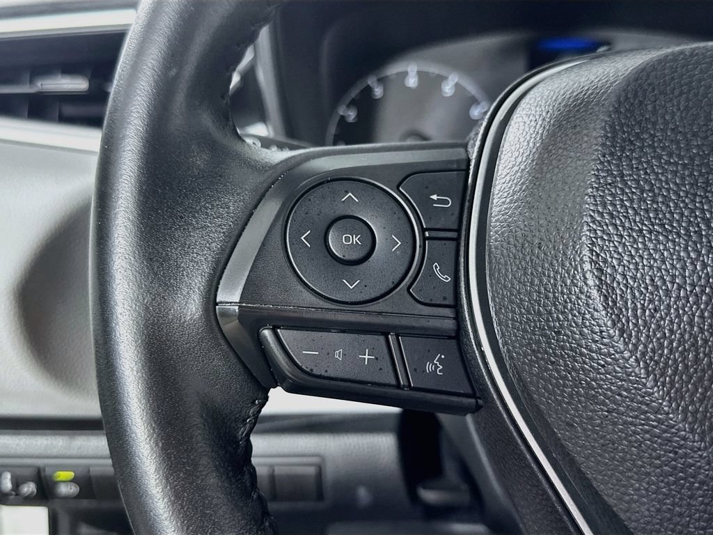 Used 2025 Toyota Corolla SE FWD image 23