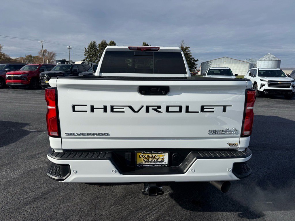 Used 2025 Chevrolet Silverado 2500 High Country w/ High Country Premium Package image 4