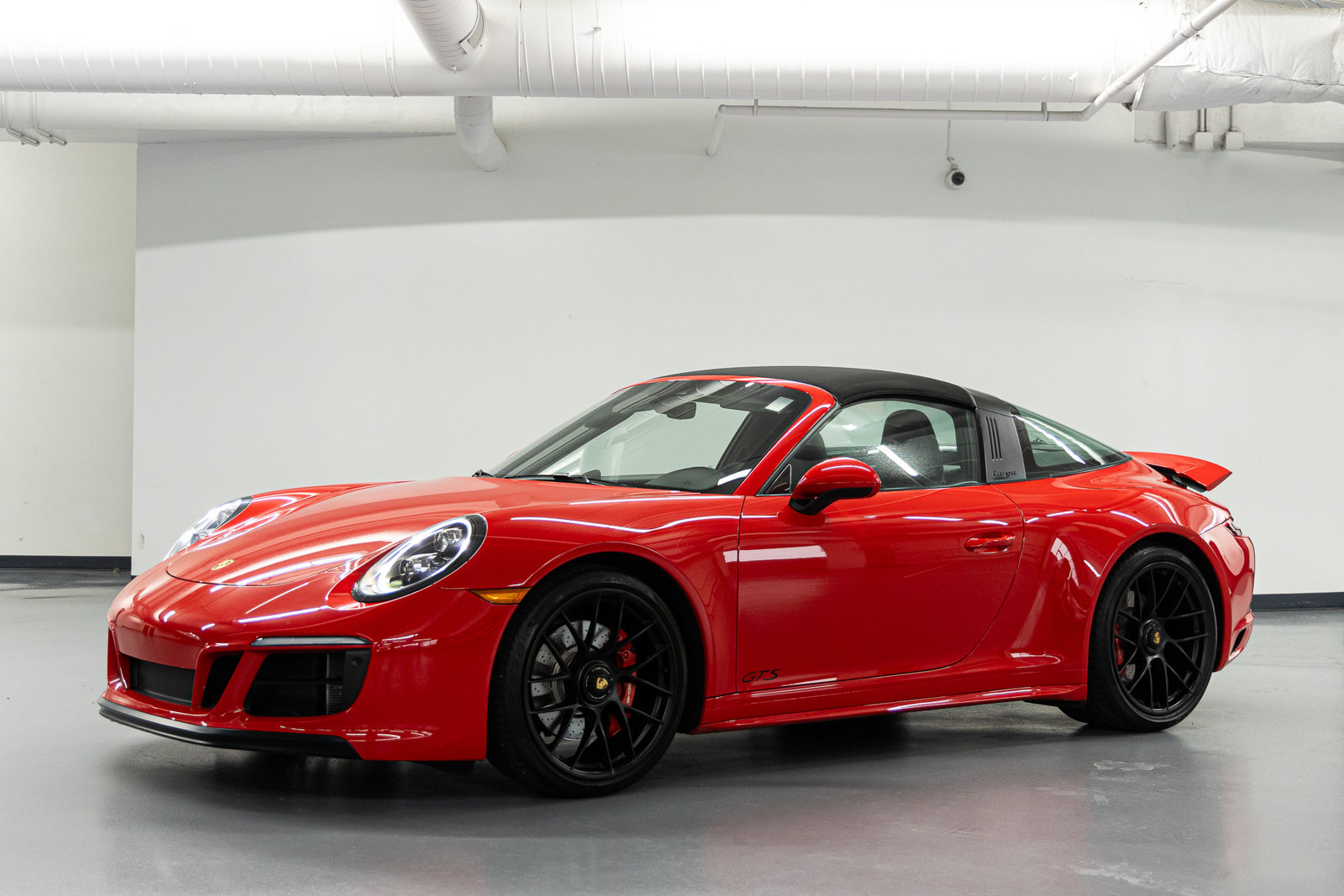 Used 2019 Porsche 911 Targa 4 GTS AWD/4WD image 8