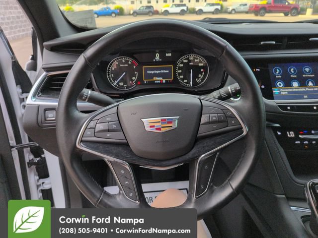 Used 2021 Cadillac XT5 Premium Luxury AWD/4WD image 14