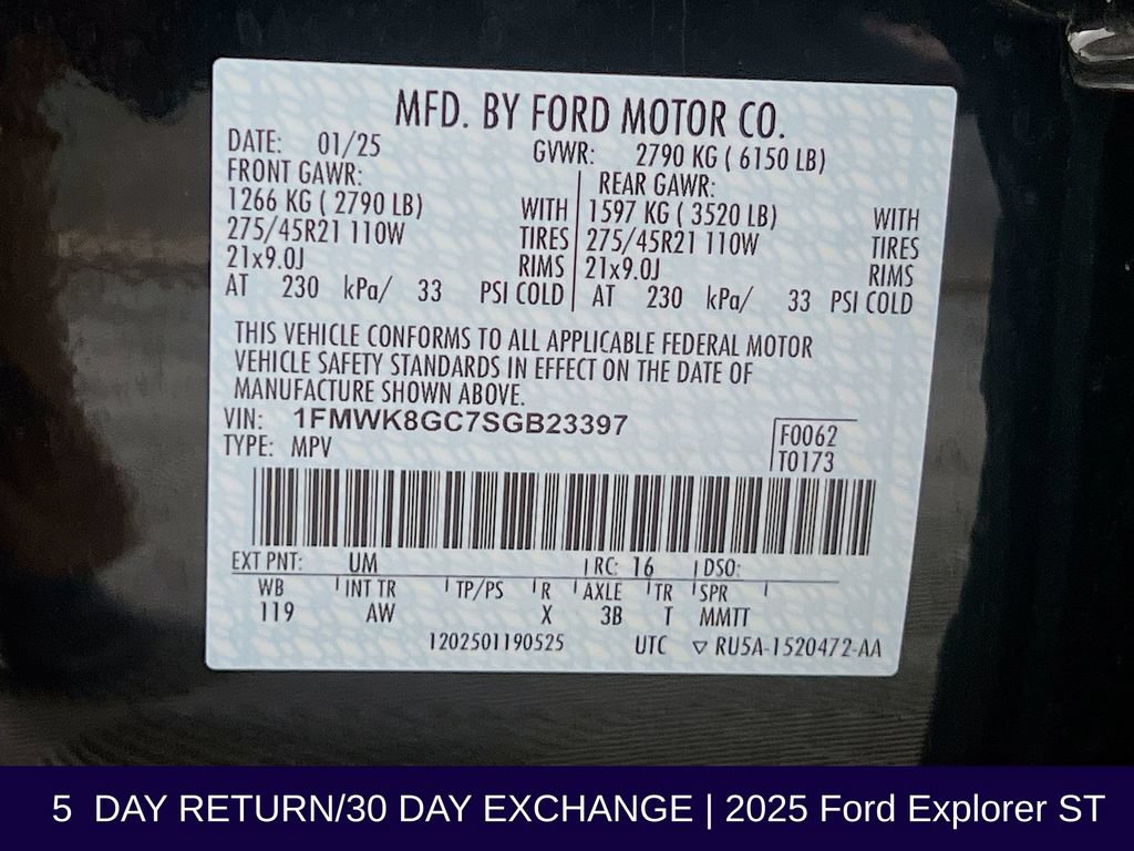 Used 2025 Ford Explorer ST w/ Sun And Sound Package AWD/4WD image 40
