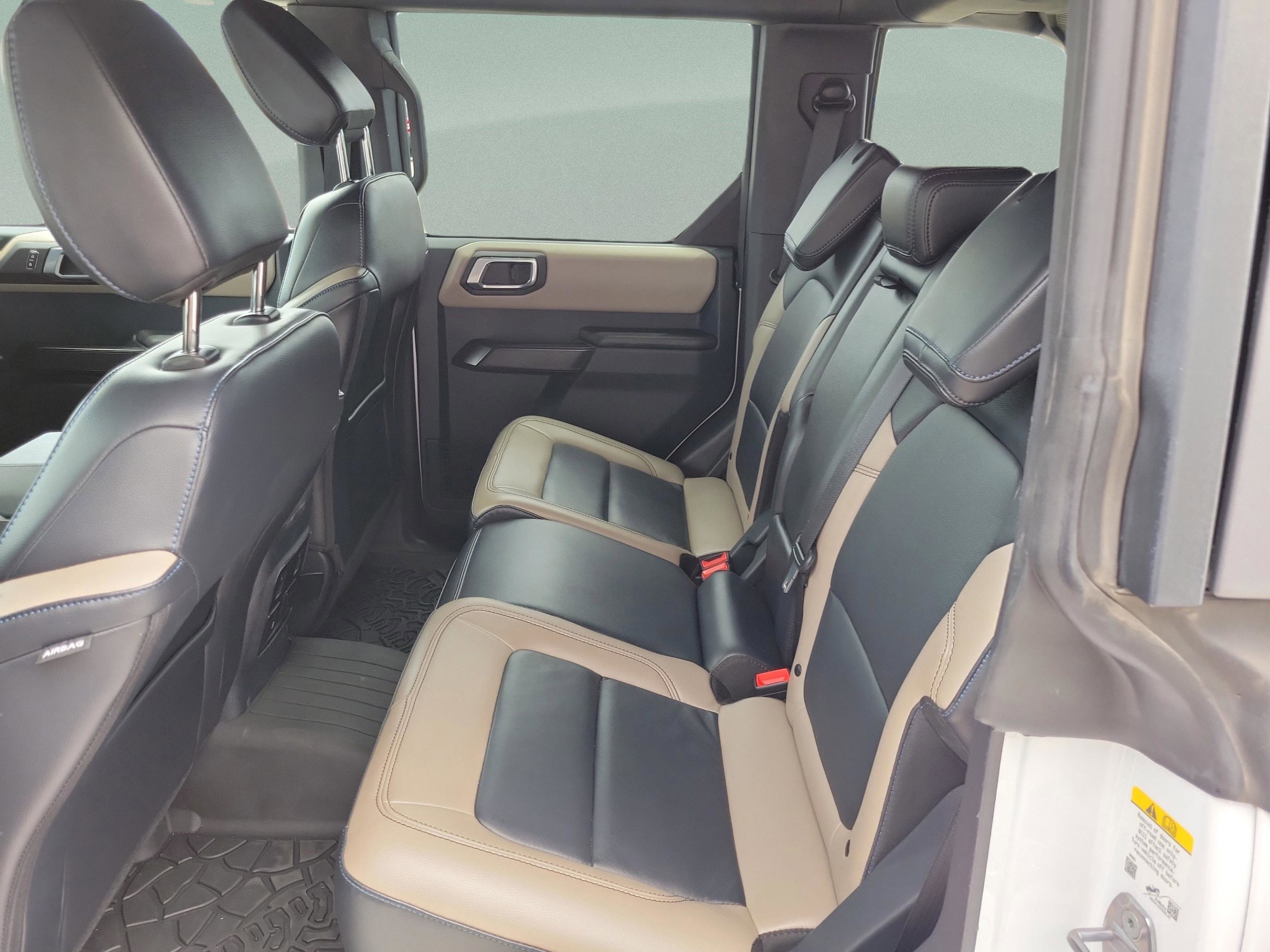 Used 2024 Ford Bronco Wildtrak AWD/4WD image 13