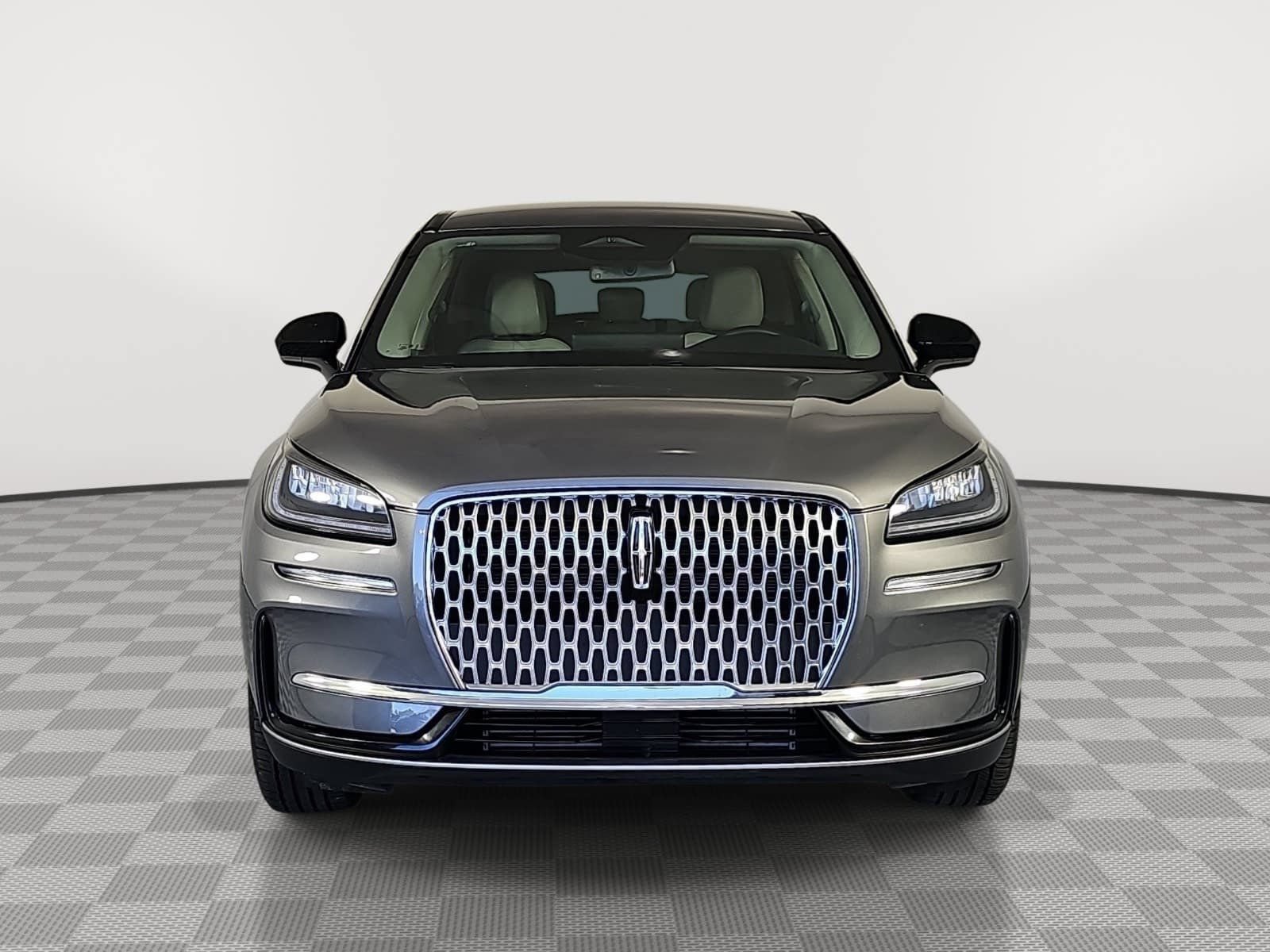 Used 2025 Lincoln Corsair FWD image 3