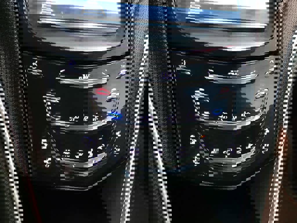 Used 2019 Cadillac XTS Luxury image 19