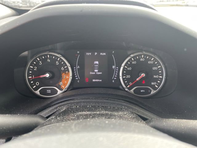 Used 2018 Jeep Renegade Sport w/ Power & Air Group image 25