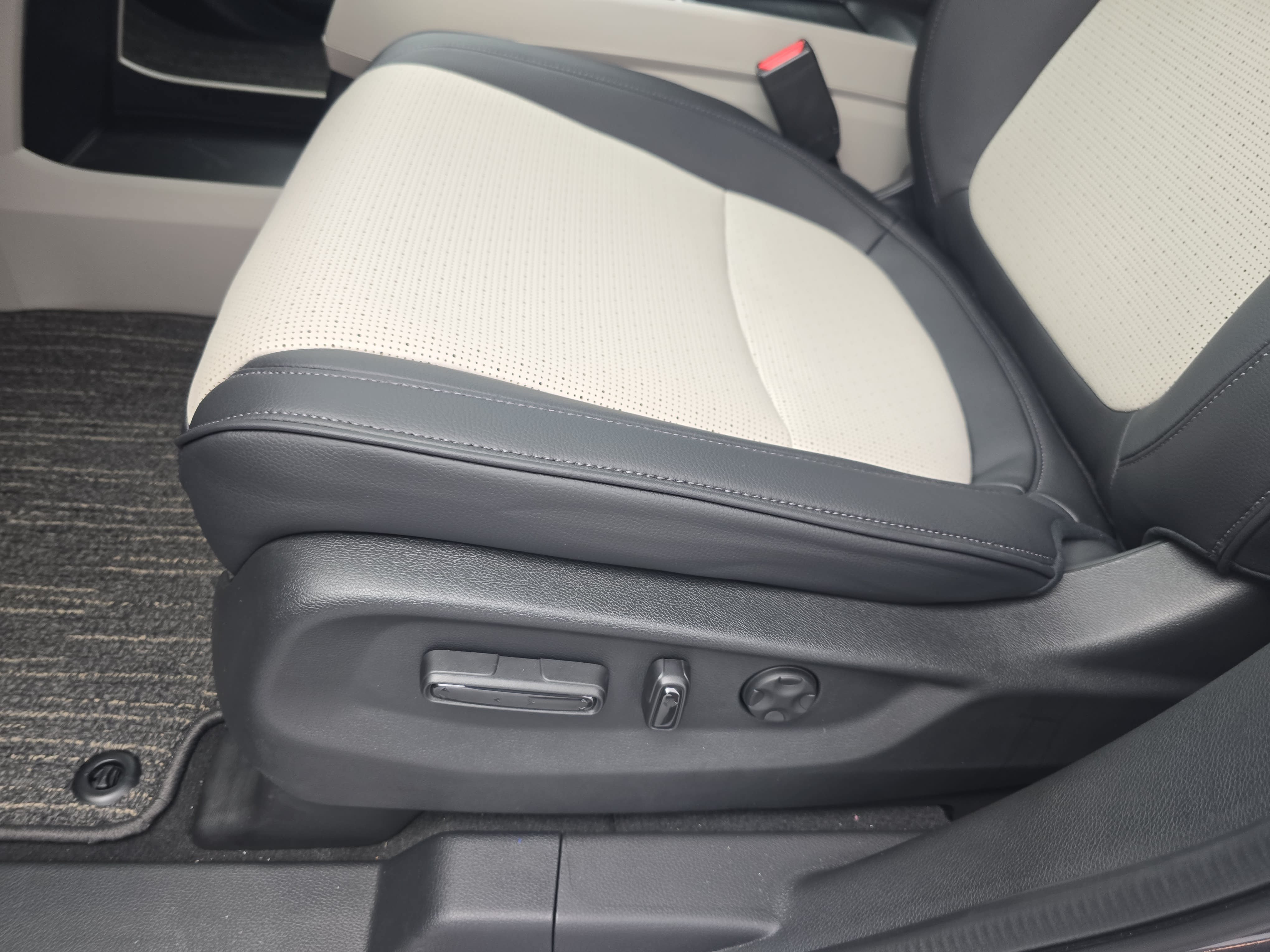 New 2027 Honda Odyssey Elite image 30