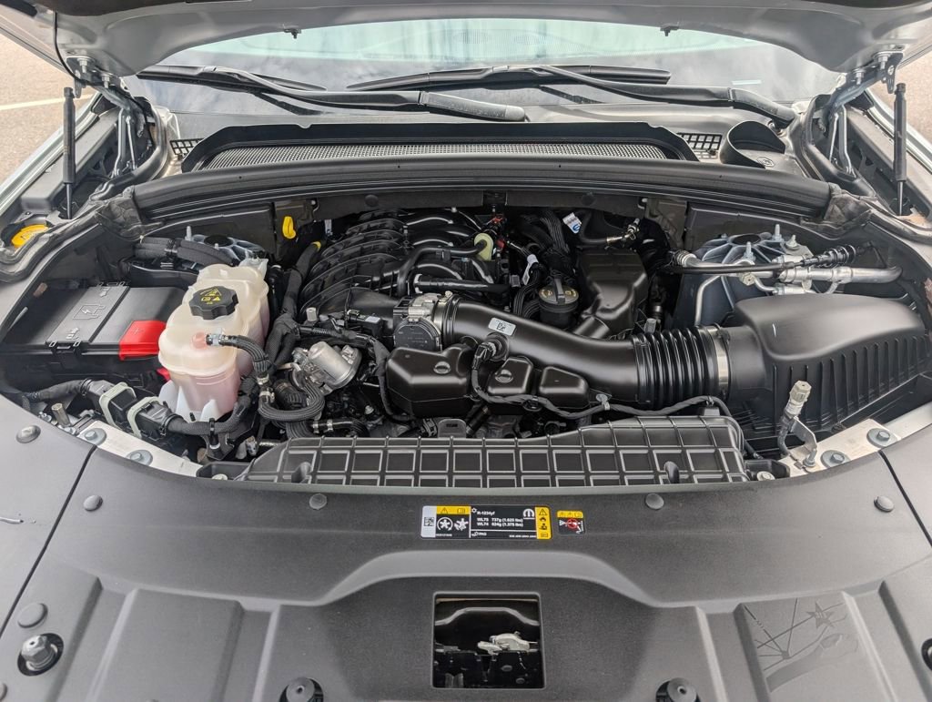 Used 2024 Jeep Grand Cherokee L Limited w/ Luxury Tech Group II image 22