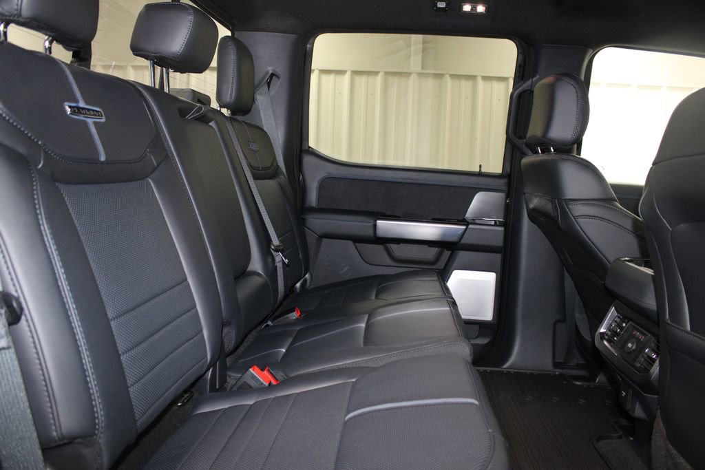New 2026 Ford F250 Platinum image 32