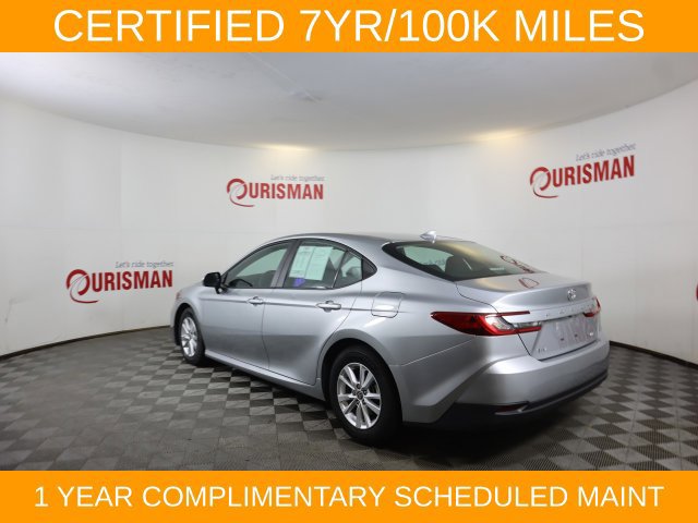 Used 2025 Toyota Camry LE FWD image 9