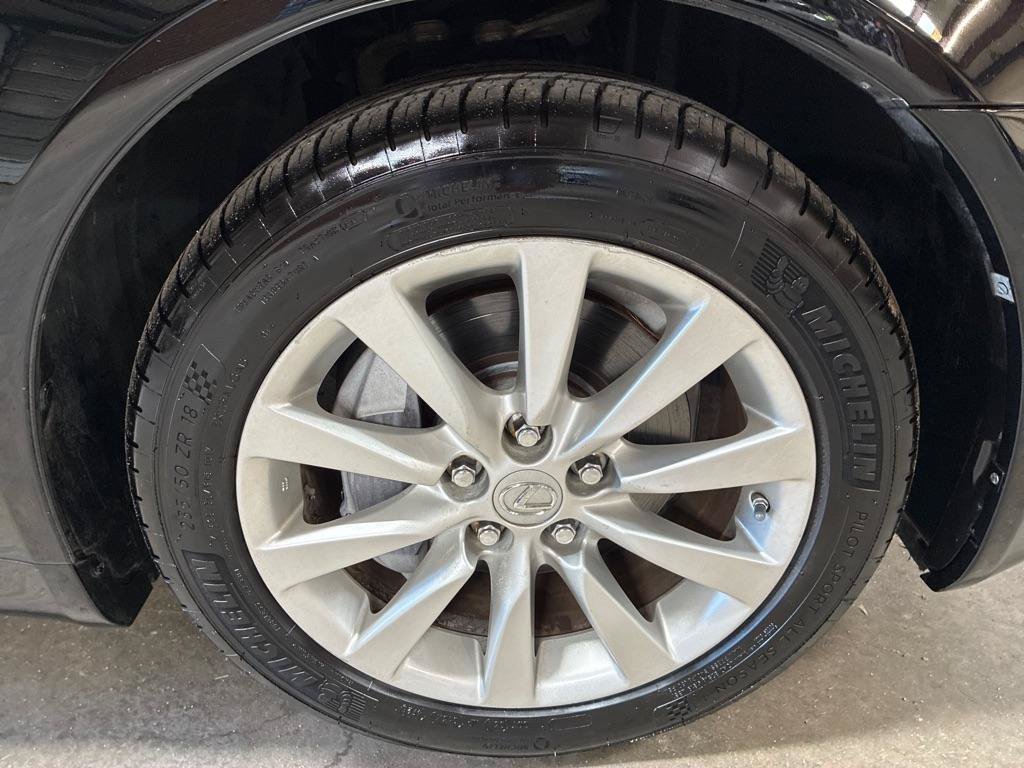 Used 2012 Lexus LS 460 w/ Comfort Pkg RWD image 13