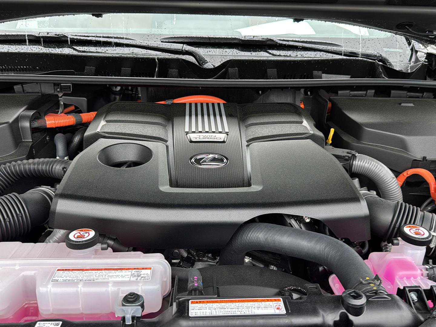 New 2026 Lexus LX 700h Luxury image 32