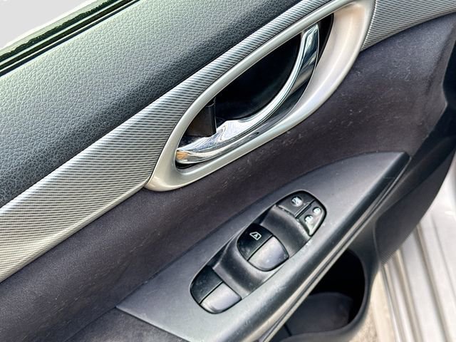 Used 2014 Nissan Sentra SR w/ Premium Package image 20