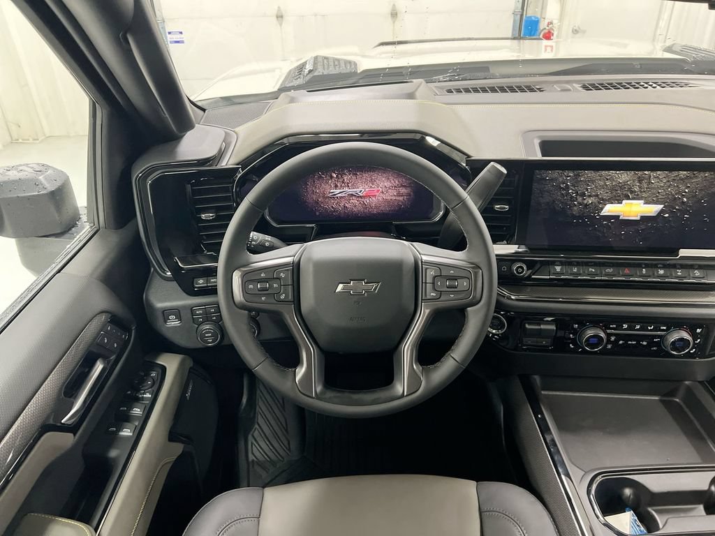 New 2026 Chevrolet Silverado 2500 ZR2 w/ ZR2 Bison Edition AWD/4WD image 11