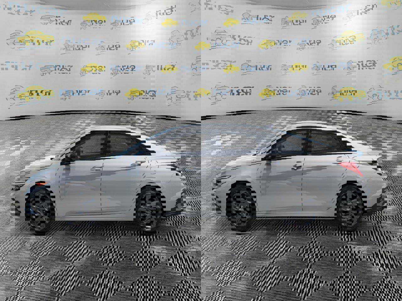 New 2026 Hyundai Elantra Sport image 3