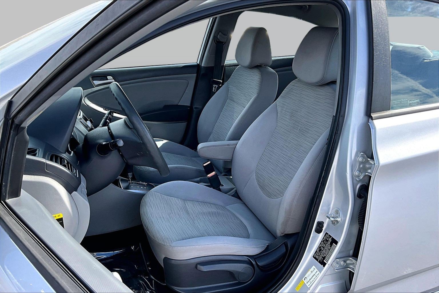 Used 2016 Hyundai Accent SE FWD image 19