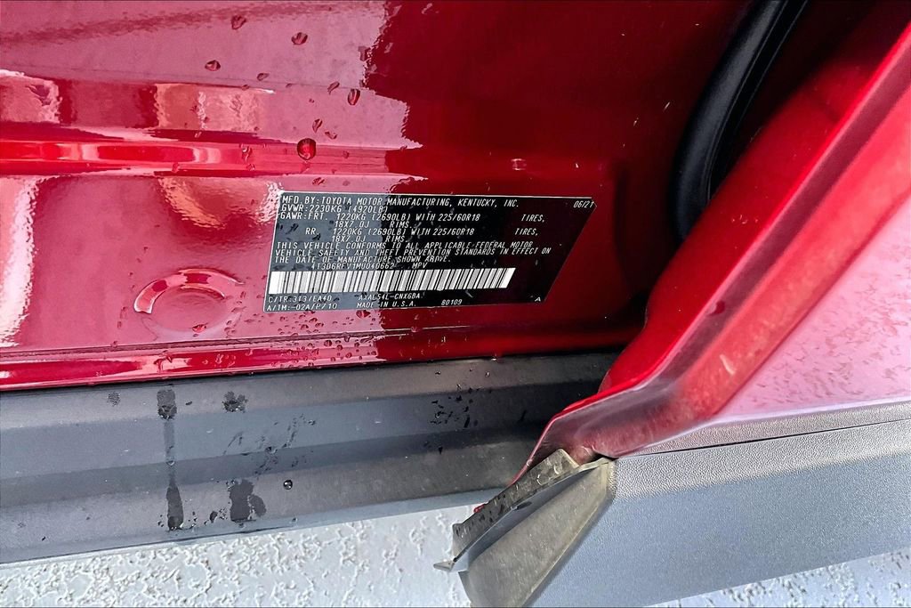 Certified 2021 Toyota RAV4 Limited image 18