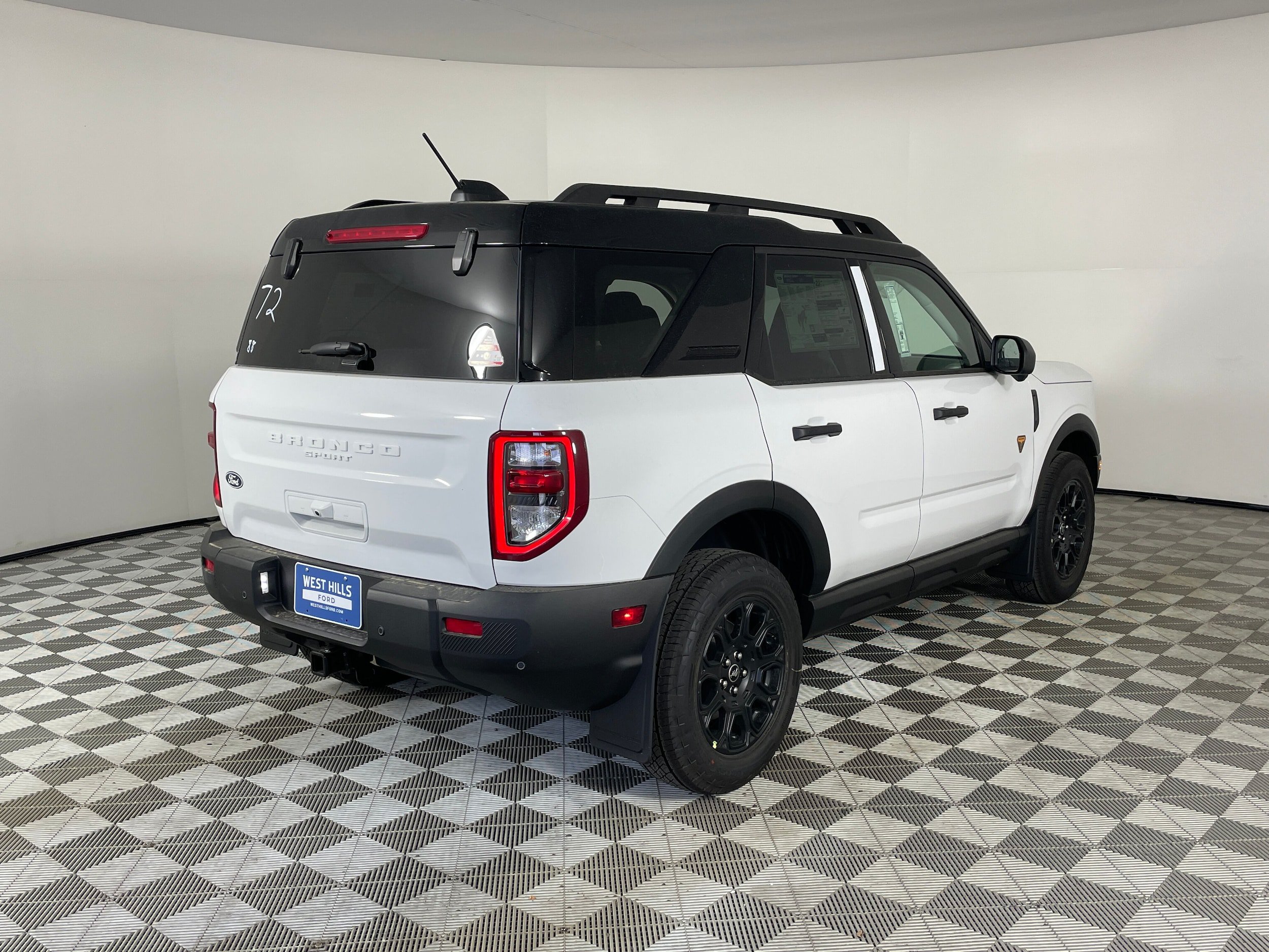 New 2026 Ford Bronco Sport Badlands w/ Badlands Tech Package AWD/4WD image 14