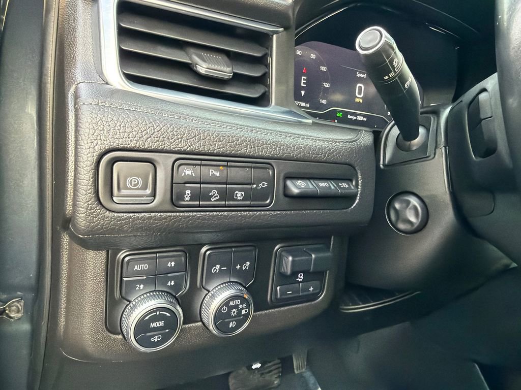 Used 2022 GMC Yukon XL Denali w/ Denali Ultimate Package image 36