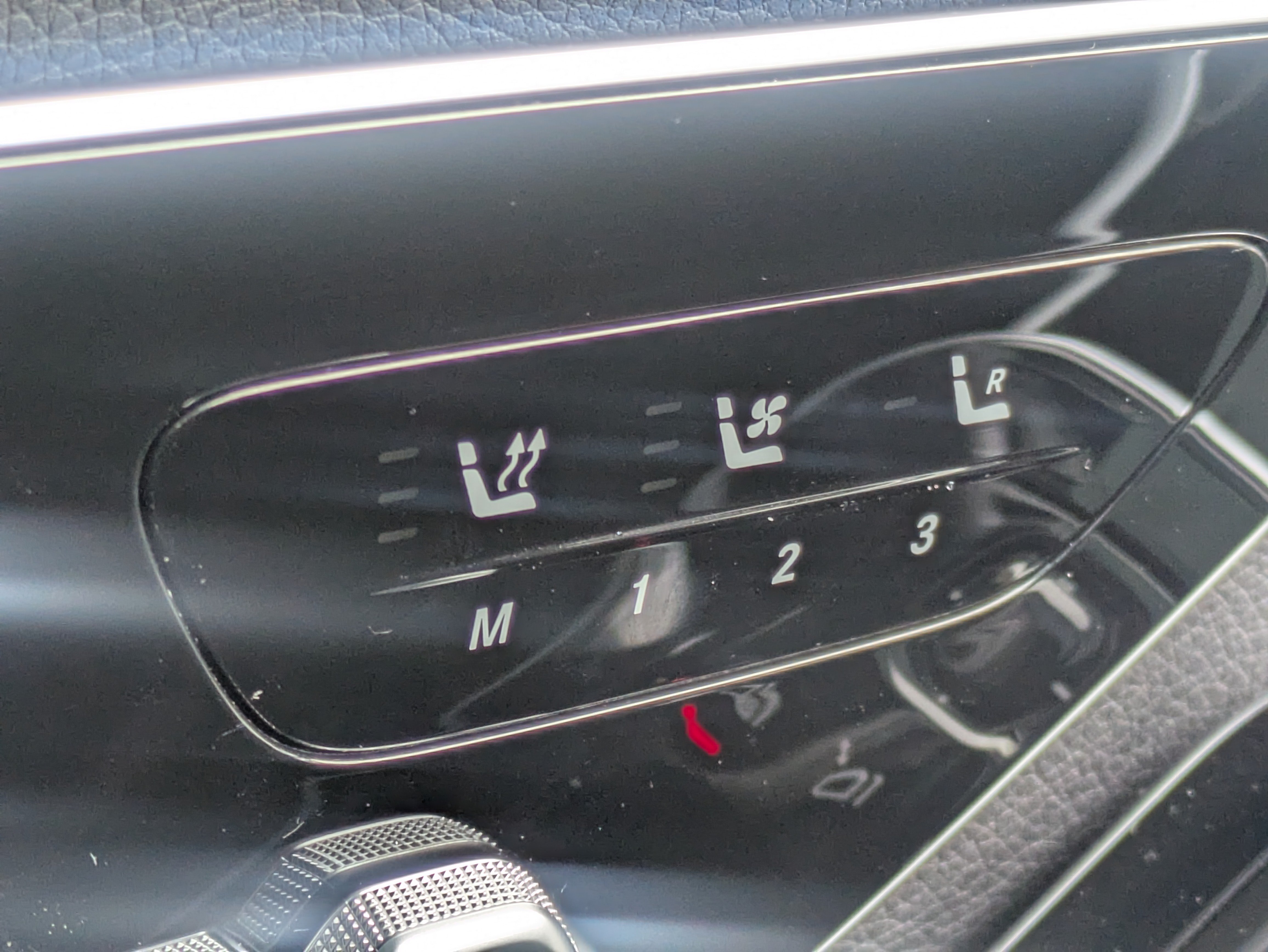 Certified 2023 Mercedes-Benz S 500 4MATIC image 23