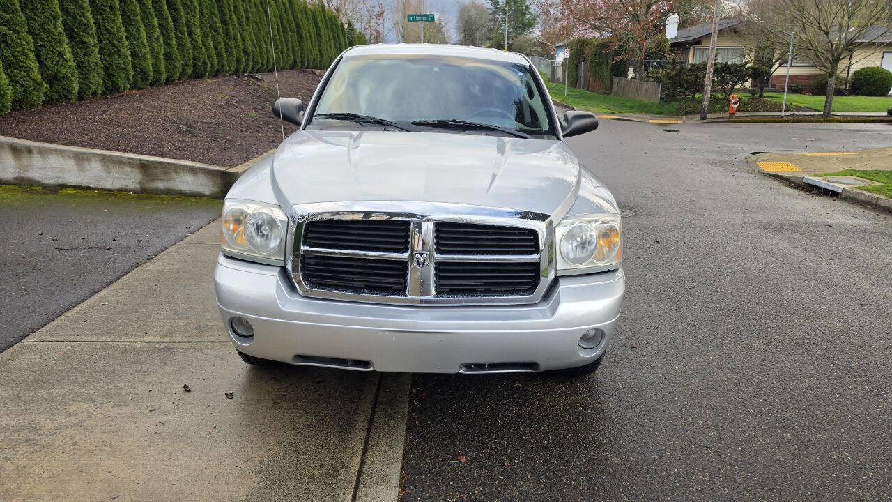 Used 2006 Dodge Dakota SLT image 2