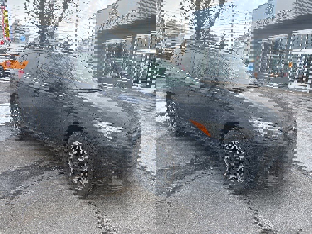 Used 2019 Subaru Crosstrek 2.0i Limited w/ Moonroof Package w/Navigation image 5