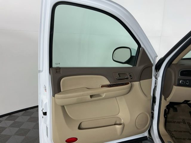 Used 2009 GMC Yukon 4WD Hybrid image 10