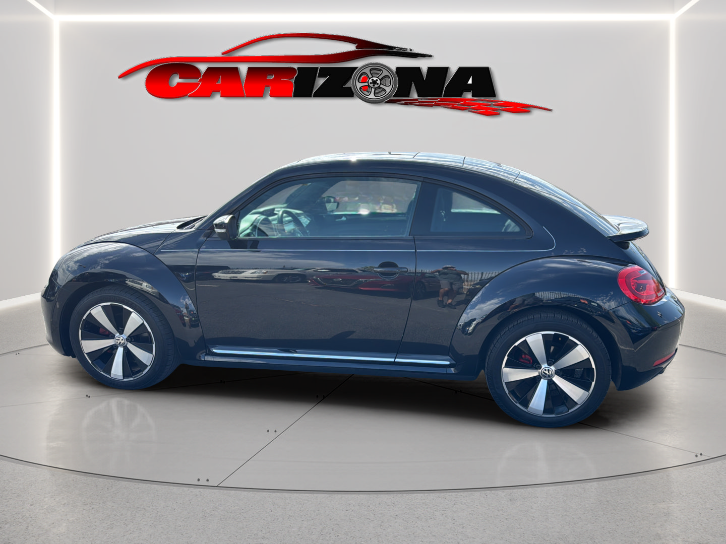 Used 2013 Volkswagen Beetle 2.0T FWD image 9