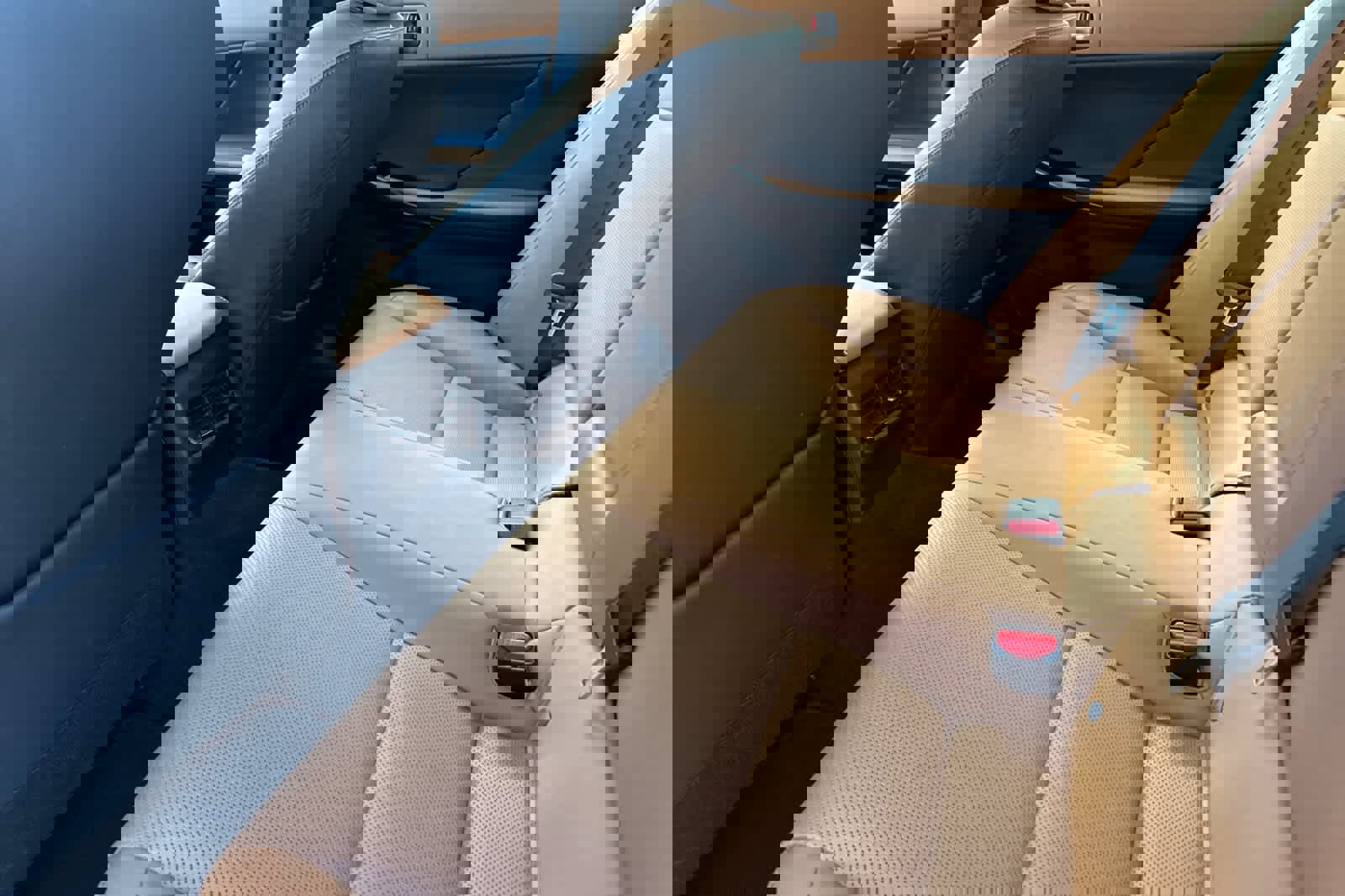 Used 2024 Lexus IS 300 F Sport image 11